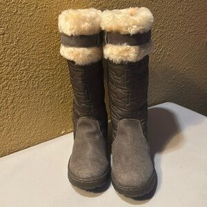 BEARPAW Nikiski Winter Snow Boots US WOMANS 9 Brown Warm Sheepskin/ Wool Boot